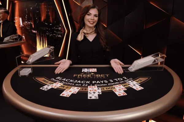Evolution Gaming Live Baccarat real dealer tables